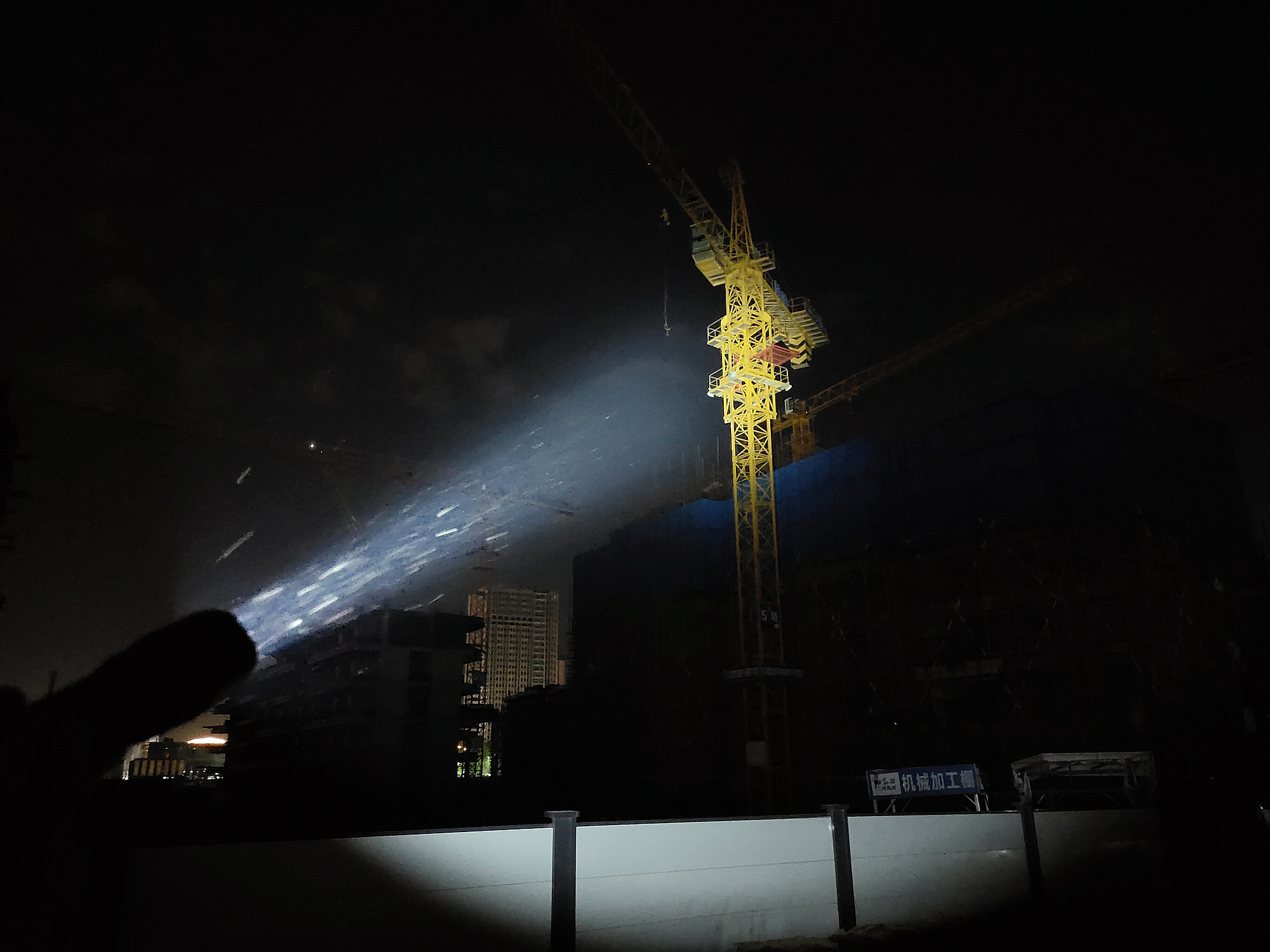 fenix菲尼克斯tk16v2.0战术手电筒,fenix菲尼克斯tk35ue