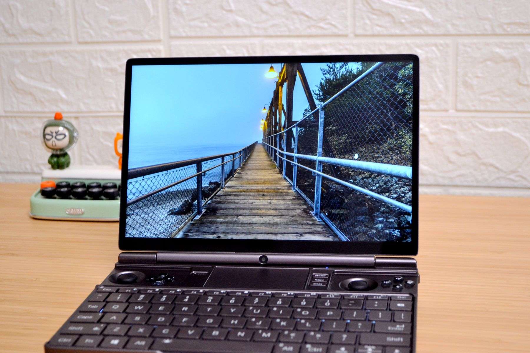 没有独显可以玩3a吗,没有独显能玩gta3