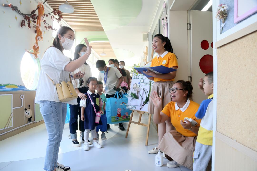 秋光如岁邂逅一场欢喜——临猗县直一园开学季