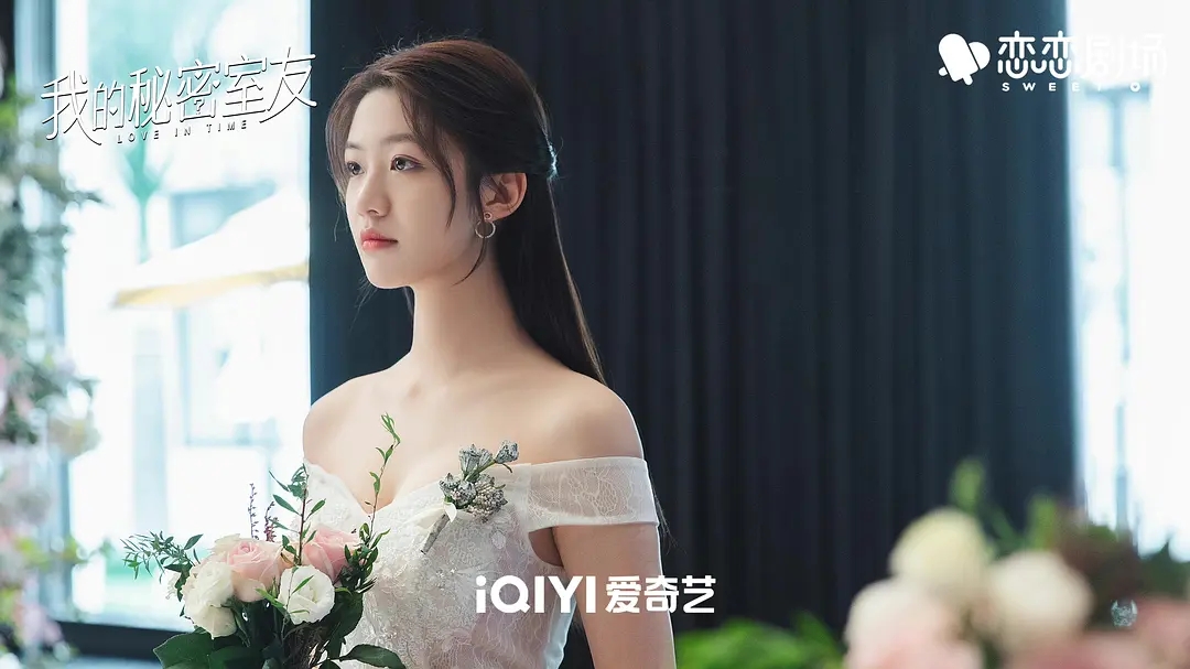 同样是“00后”女演员，向涵之、庄达菲、李庚希对比，差异明显