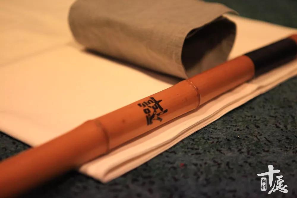 遇到烦心事如何调整自己的情绪,女生一遇到烦心事就情绪难控制