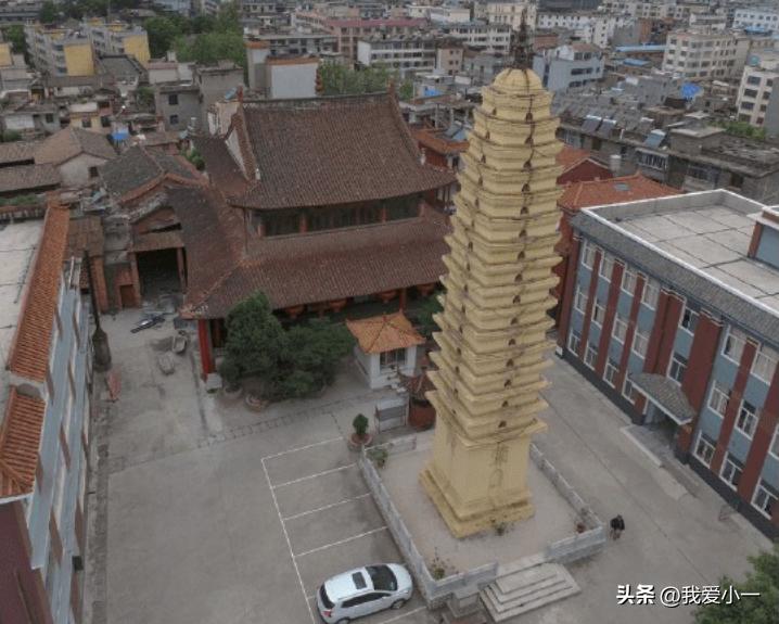 云南古建筑名单大全,云南古滇墓葬群