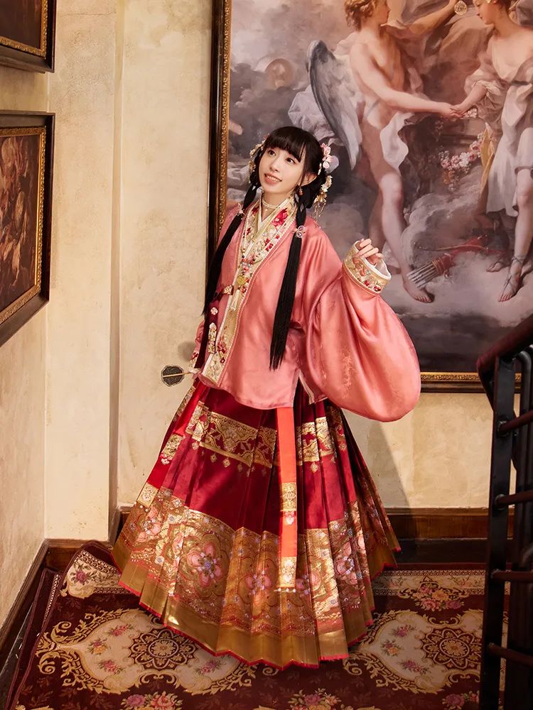 中国汉服产业排名,2019上半年汉服销售额统计图