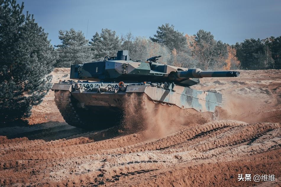 感受一下德国豹2坦克的稳定,德国豹2坦克有什么优势