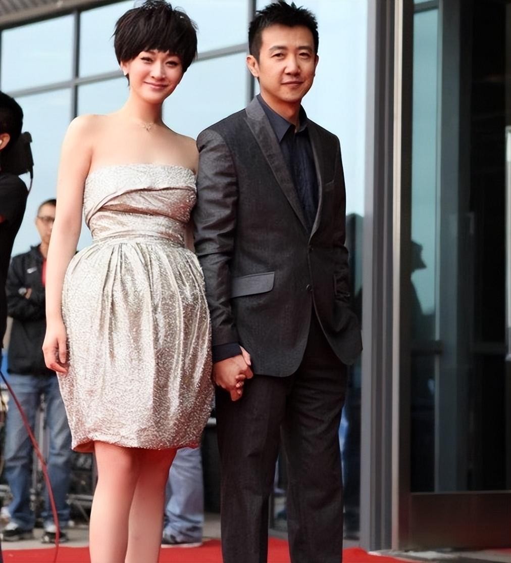 殷桃年过40依然美成一枝花,为什么殷桃被称为冻龄身材