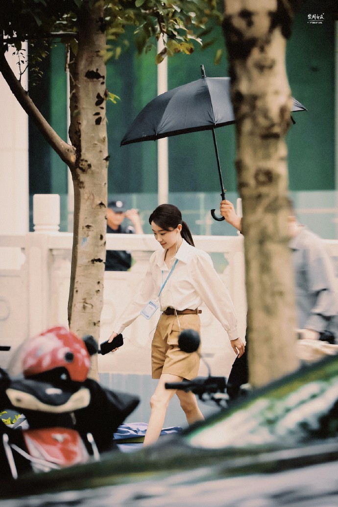 张小斐成名前后对比衣品,好事成双张小斐衣品