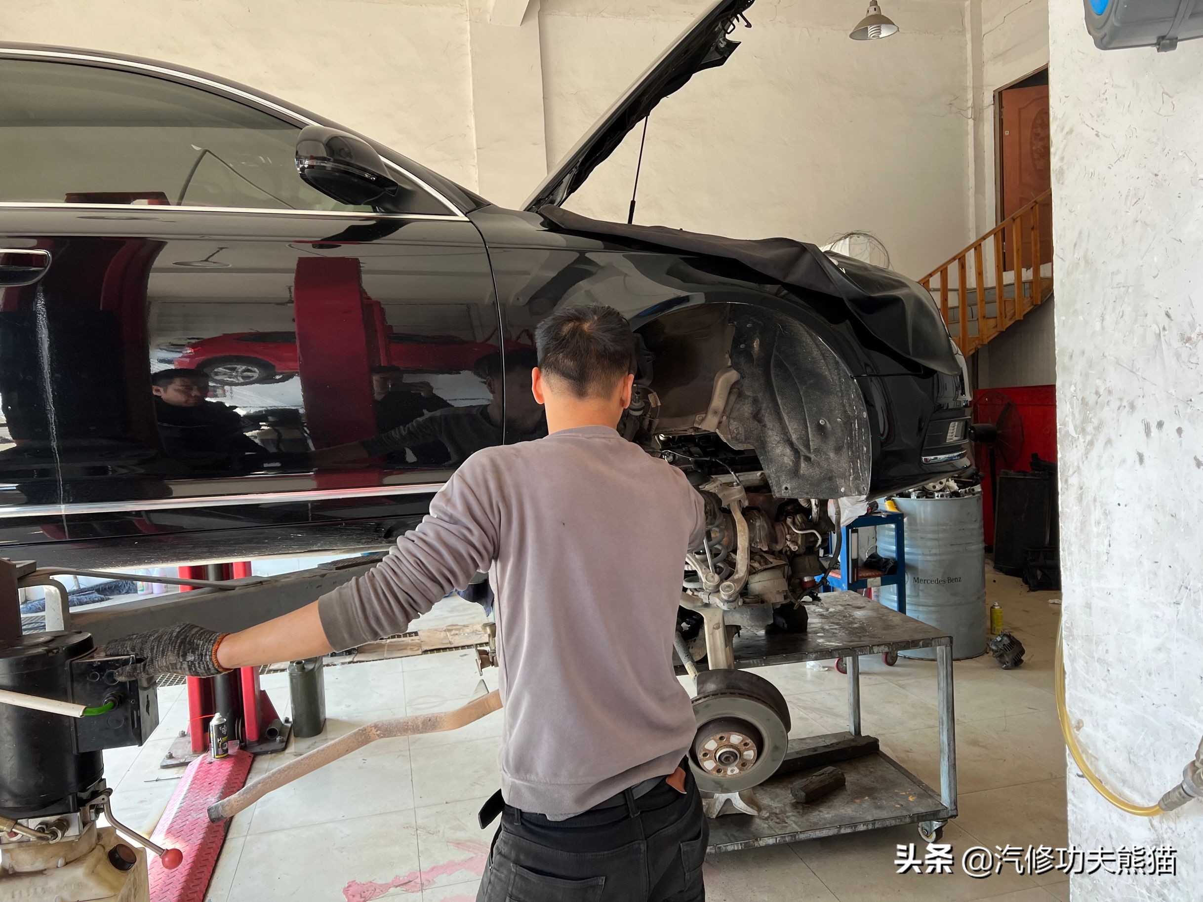 奥迪大众保时捷烧机油专修,2.0t奥迪a6烧机油吗