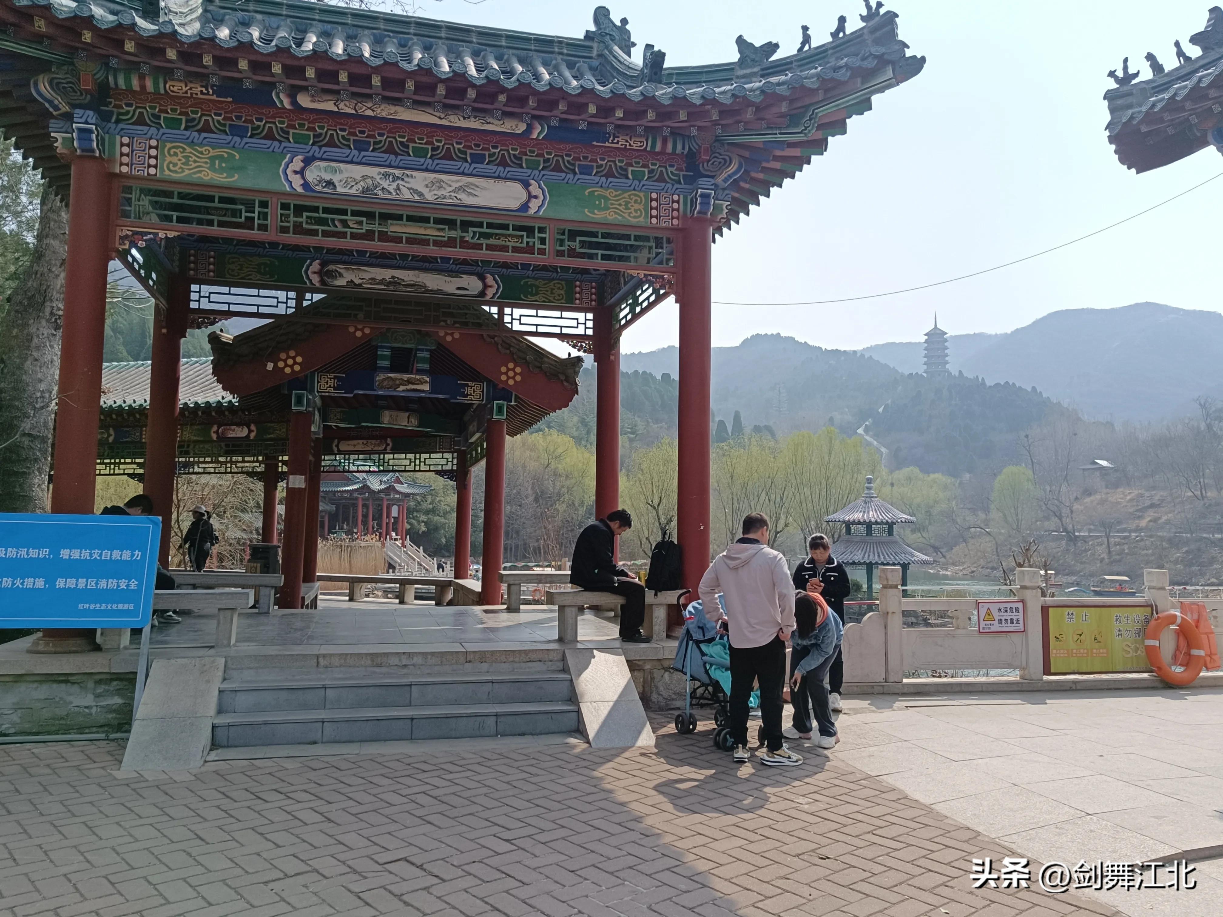 济南红叶谷春游,济南红叶谷赏花时间