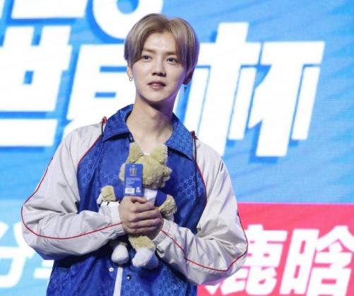 归国四子鹿晗关晓彤,鹿晗带关晓彤录五哈是哪一期