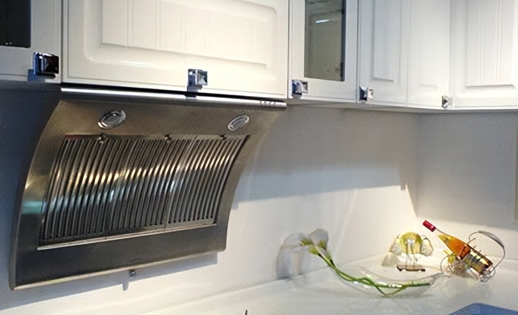 吸油烟机吸力大屋里负压怎么解决,哪种油烟机吸力强大吸油效果好