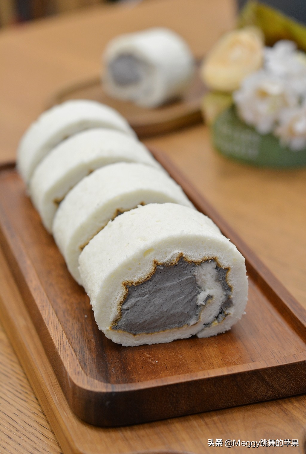 天使奶油蛋糕卷,甜口天使蛋糕卷图解