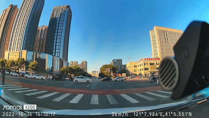 哨兵模式行车记录仪x200,行车记录仪带哨兵模式推荐