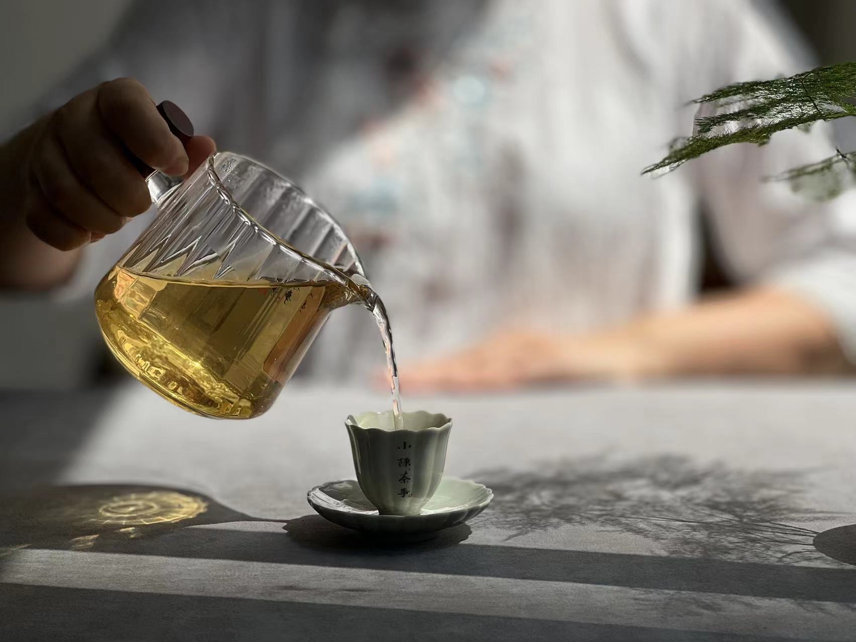 什么茶壶可以养茶垢,茶垢玻璃茶具能用吗