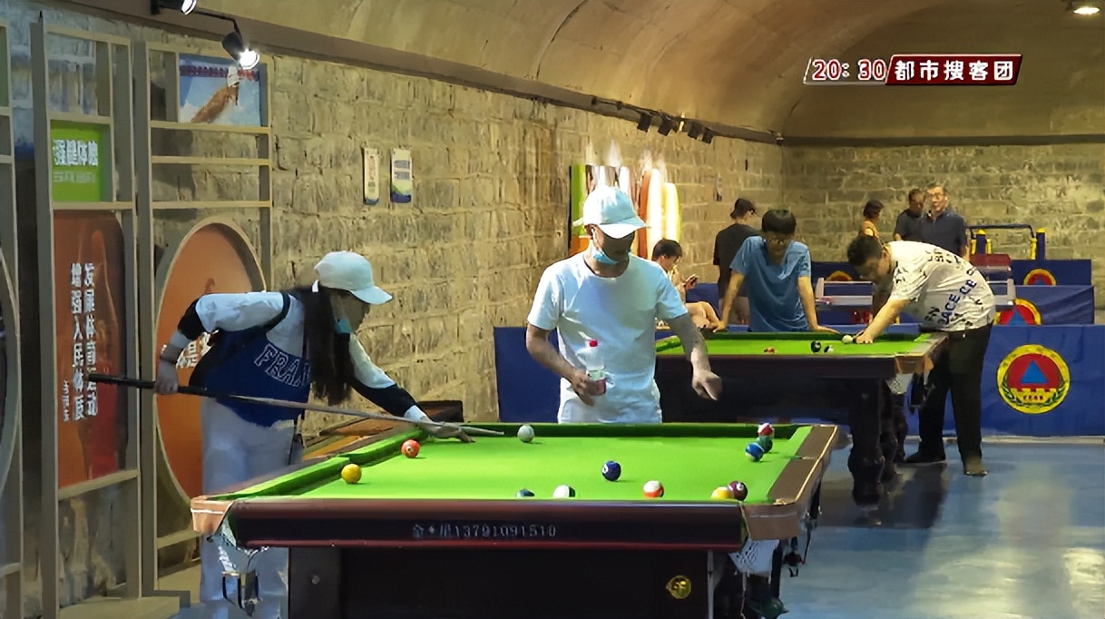 哪凉快哪待着去英语怎么说,哪凉快哪呆着去搞笑表情图