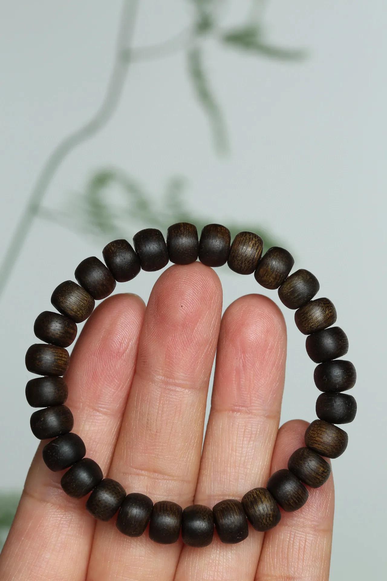 文莱沉香沉水级手串,入门级文莱沉香手串