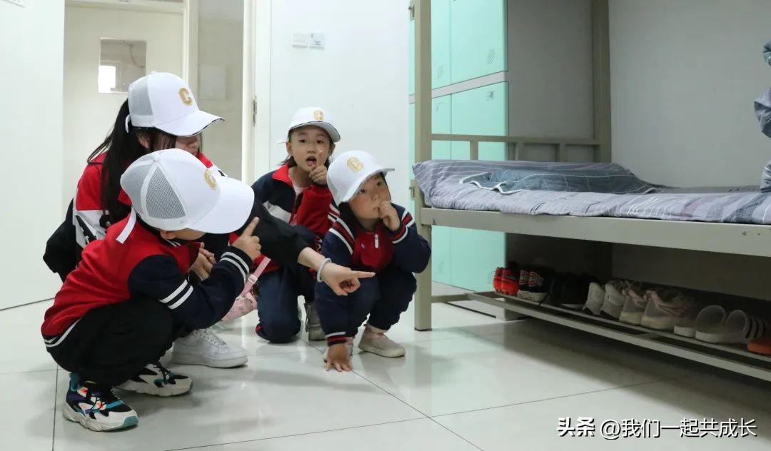 萌娃爱足球勤志全衔接：机关二园与历城二中足球队员联谊活动