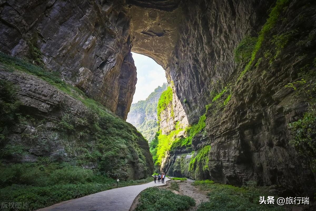 重庆攻略十个必须要去的地方,到没去过的地方走走