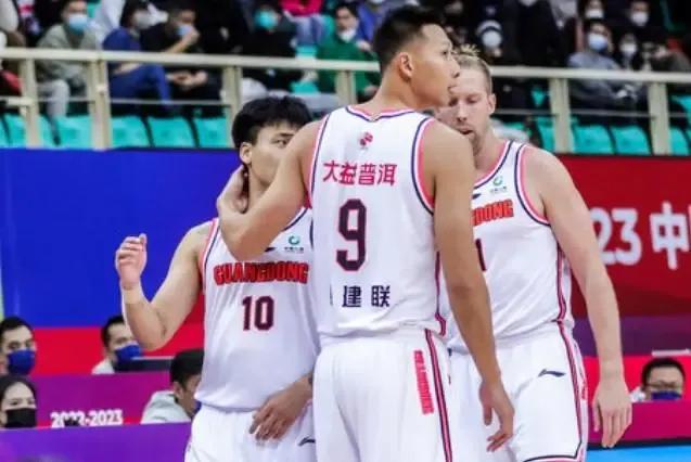 吉林男篮对南京同曦10月9日,吉林男篮105-97南京同曦回放