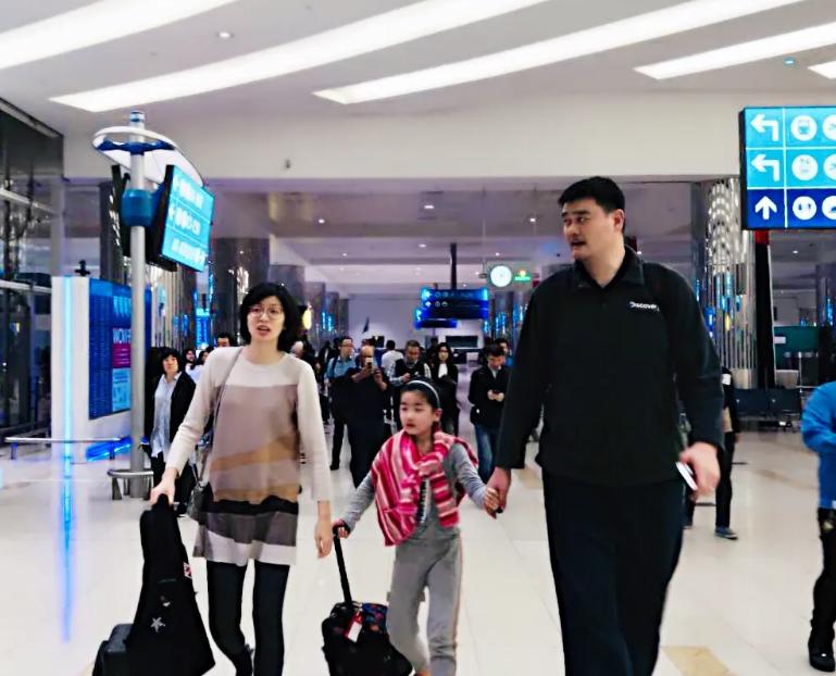 姚明与妻子叶莉,姚明和叶莉的生活事迹