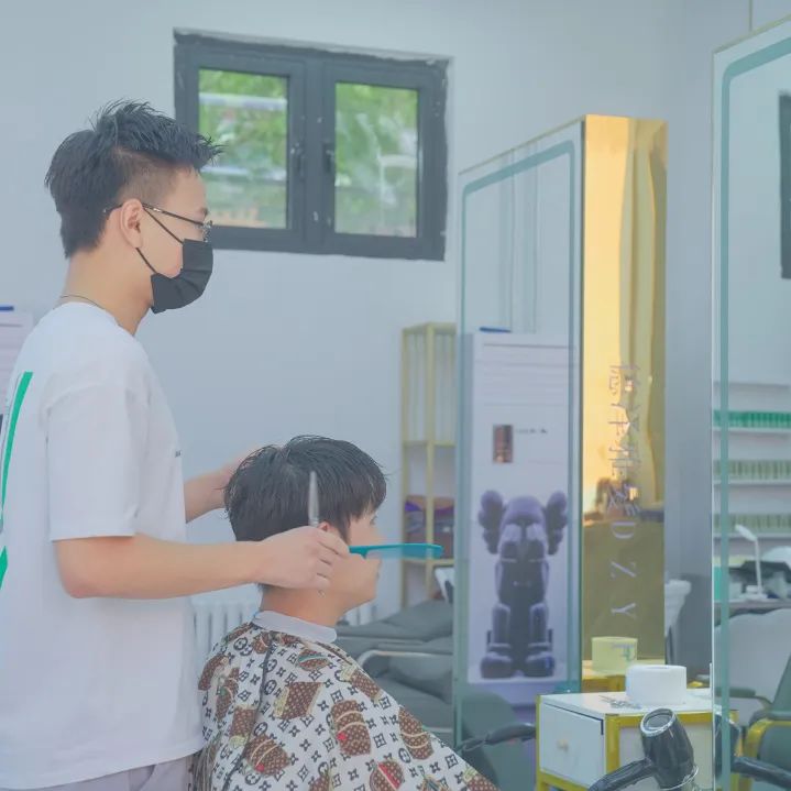 惊艳！！！西译商业街上线