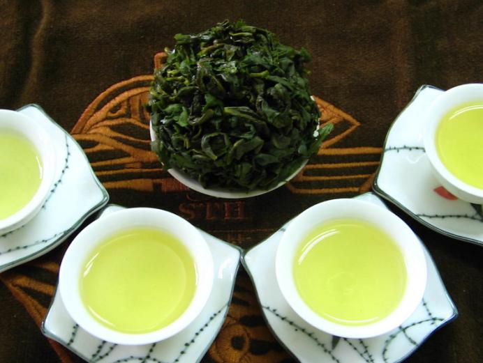 哪种茶叶品种有绿茶味道的茶最好,中国茶叶最好喝的是哪种茶
