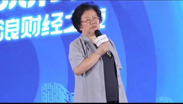 不解！经济学专家也来催生，孩子是消费品，不生小孩是不对的。