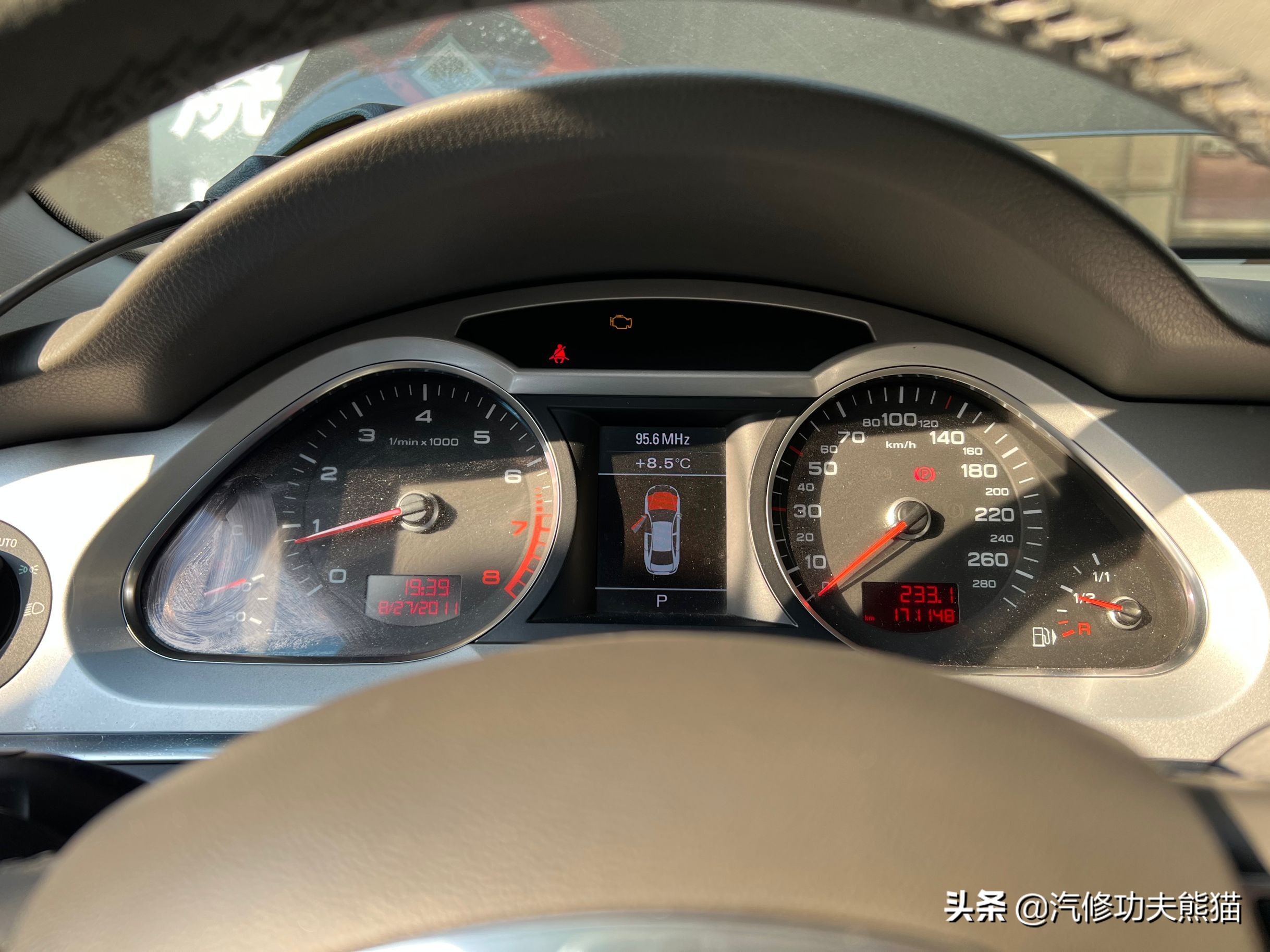 奥迪大众保时捷烧机油专修,2.0t奥迪a6烧机油吗