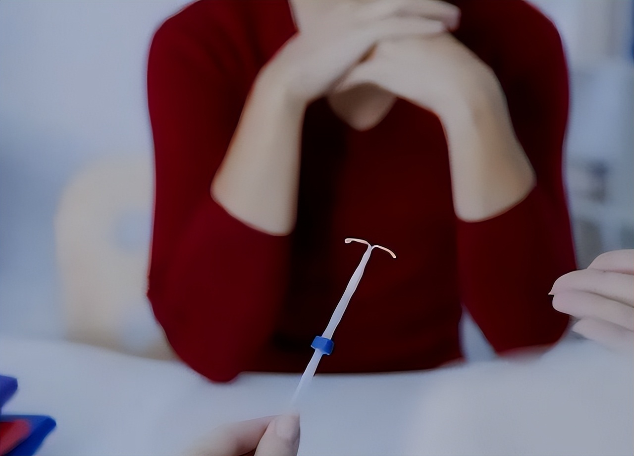 节育环不绝经可以取吗,节育环不取出来会经常肚子疼吗