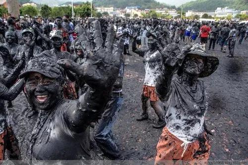 不是广西，不是贵州，三大全城狂欢的节日在云南