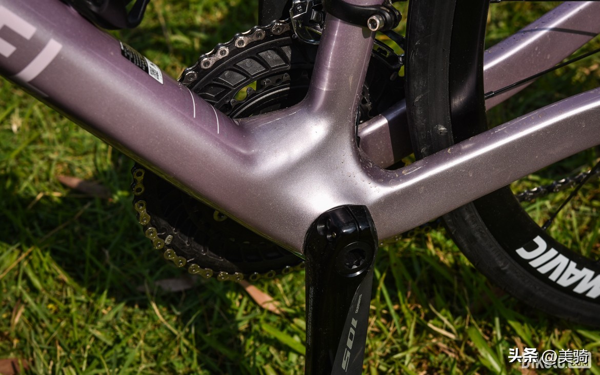 另类入门碳车VanRyselNCRCF公路车评测