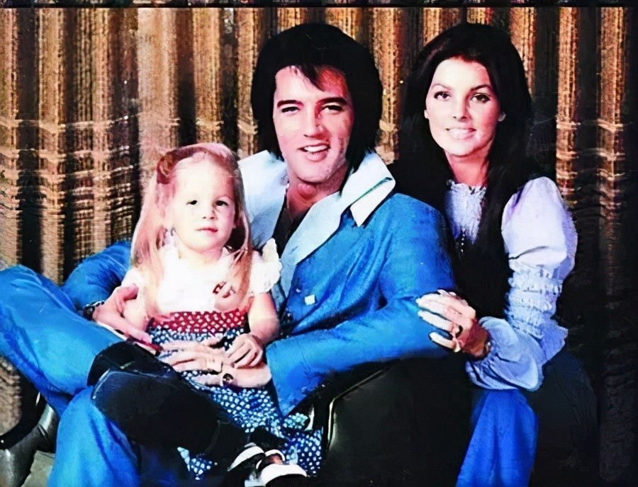 “猫王”独生女：败光上亿家产，四婚四离，晚年落魄儿子自杀