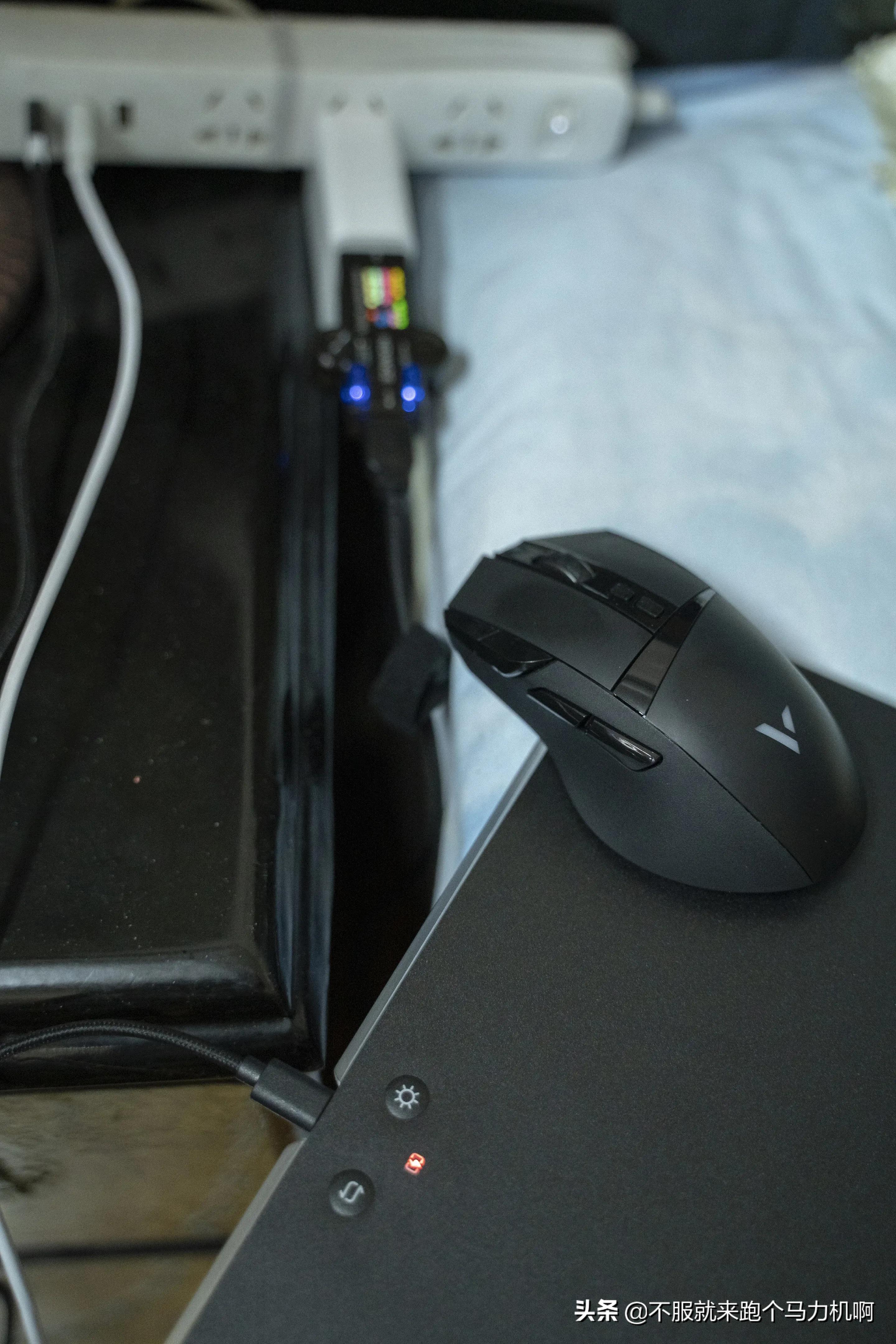 雷柏无线充电鼠标垫怎么样,雷柏无线充鼠标垫