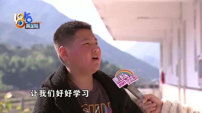 侨乡特色建筑绘画,五彩教学楼