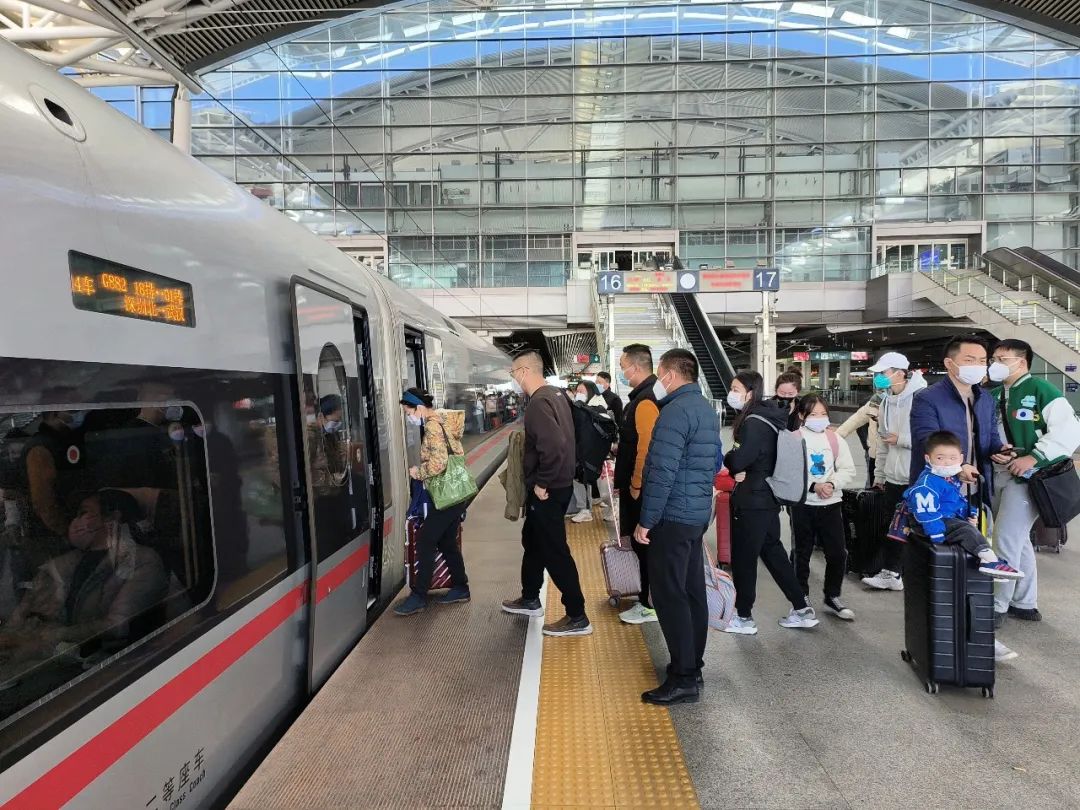 用心守护，温暖伴随出行路！