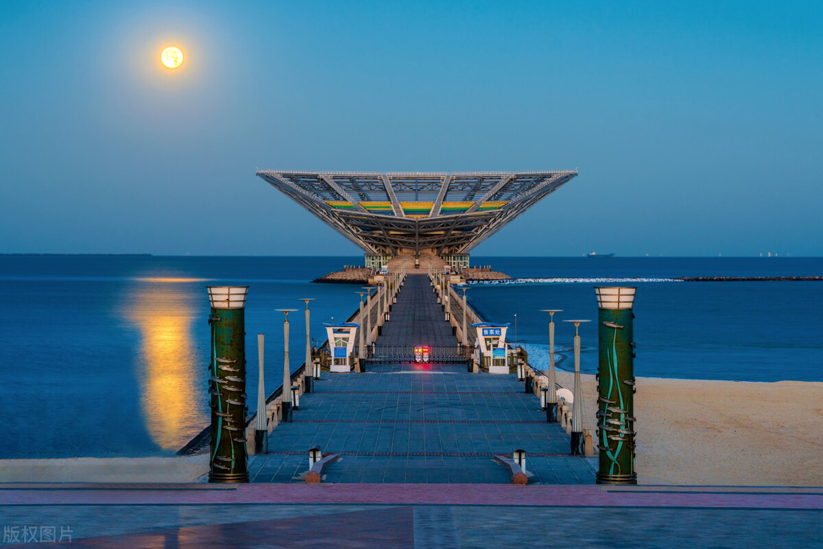 冬天哪里温泉度假村最好,泡温泉地方推荐室内温泉