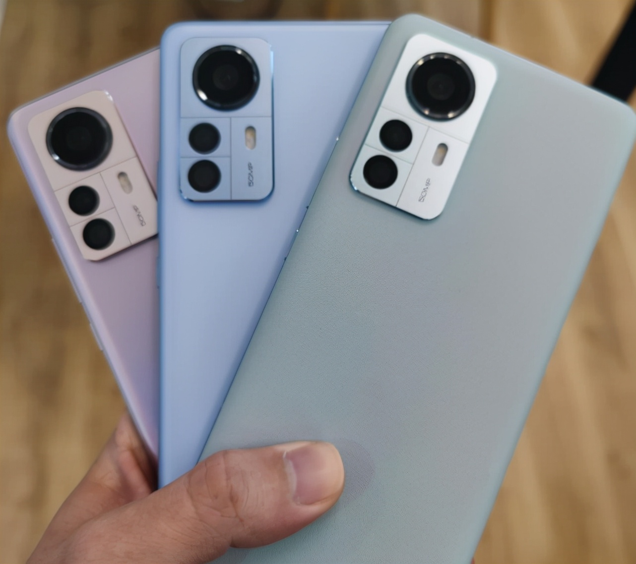 2021年小米手机推荐性价比高千元,2022年小米旗舰高端手机推荐一下