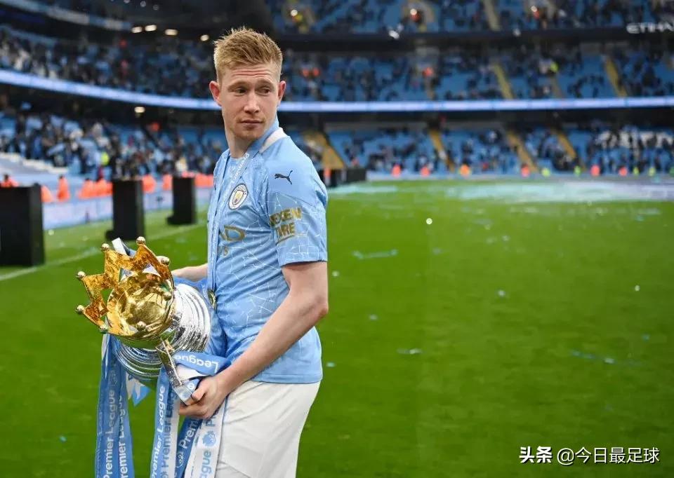 球迷心中第一人,球迷心中足球圣地