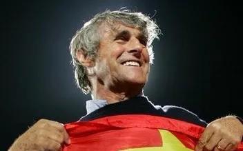 中国男足铁杆球迷,中国男足的铁杆球迷