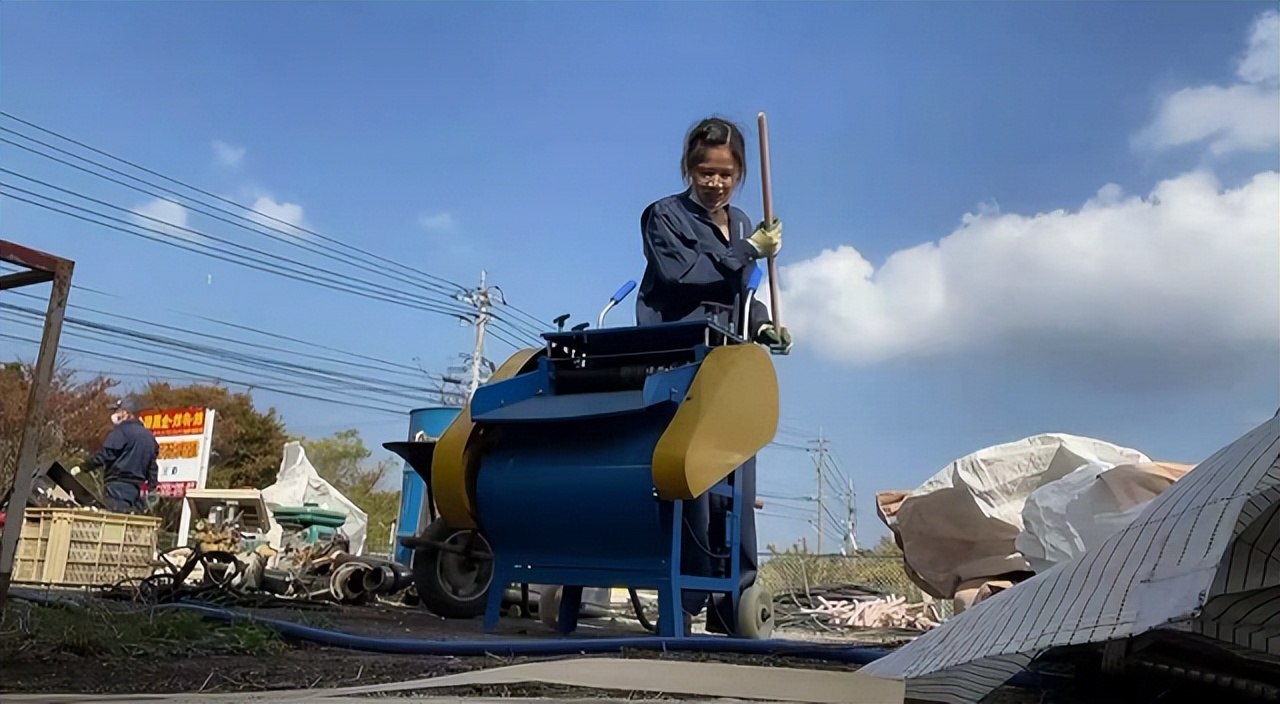 90后女子收破烂十年,90后收破烂的女孩日本