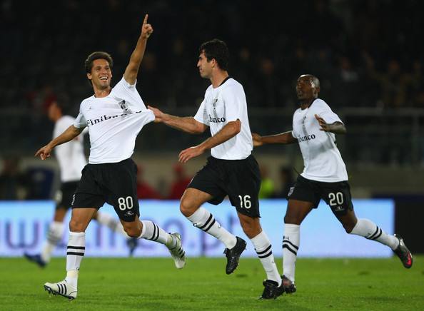 周五足球比赛预测推荐胜平负,足球比分扫盘分析