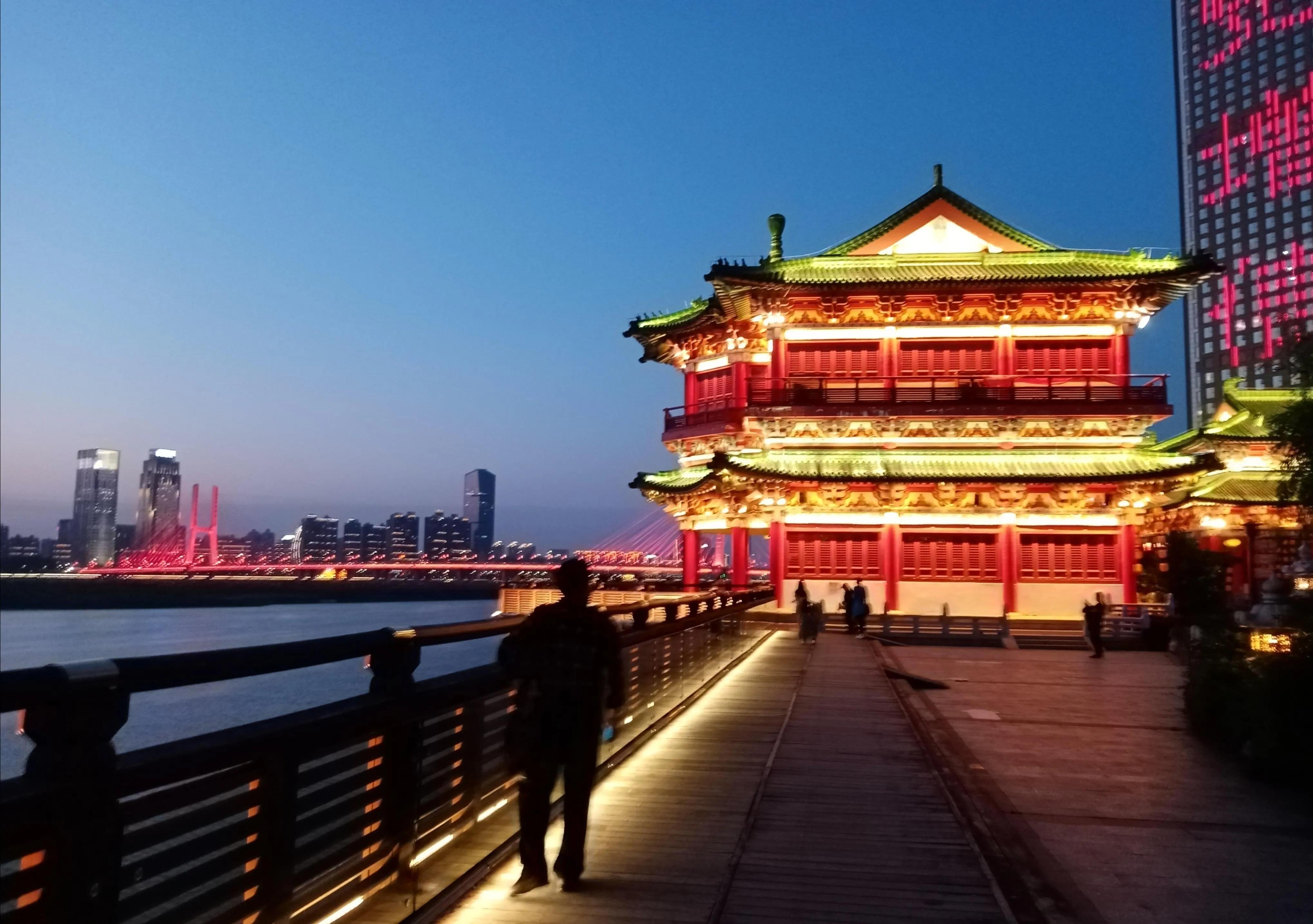 滕王阁是十大名楼之首,滕王阁是江南第一名楼