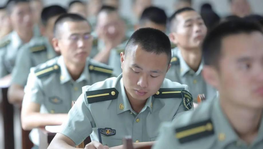 军校专科有哪些学校,军校分专科和本科吗