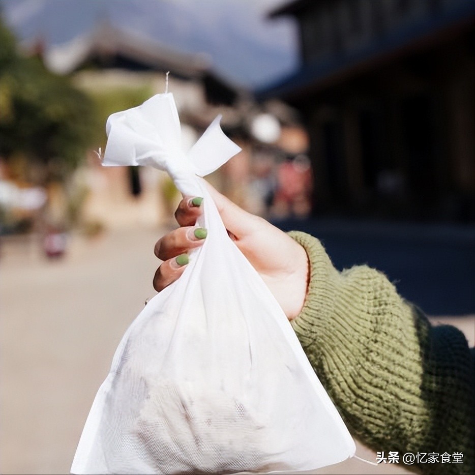 东北小伙来云南旅游,东北小伙来云南