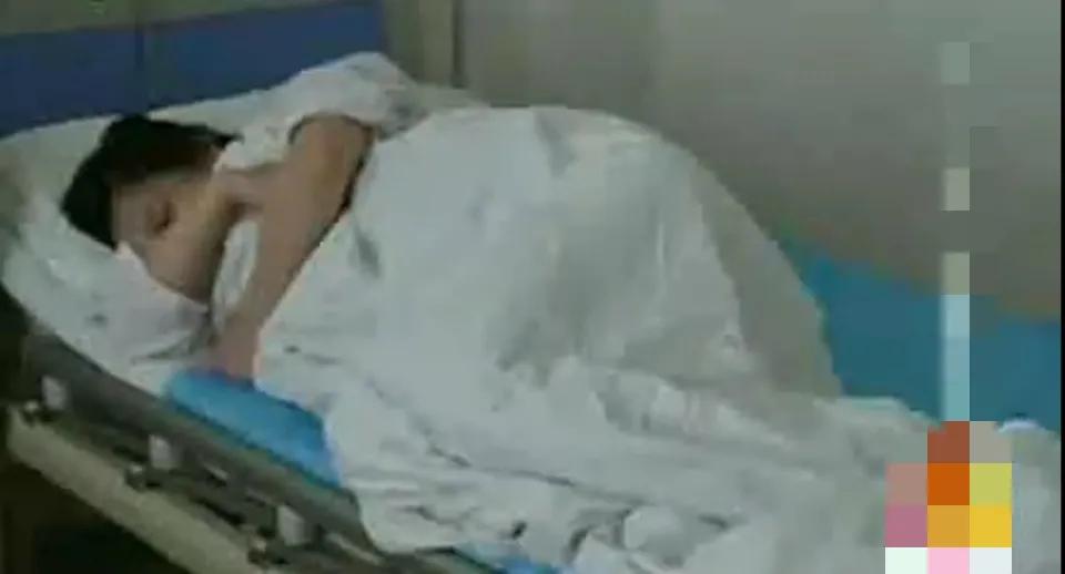 护士嫌100元红包太少,助产护士嫌红包太小后续