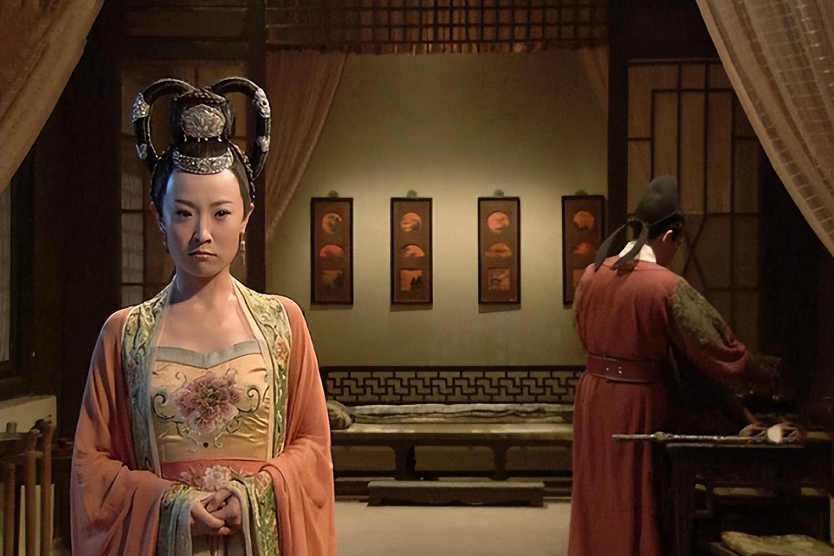 神探狄仁杰巨大马蹄印破案,神探狄仁杰狄公寻找失踪银匠