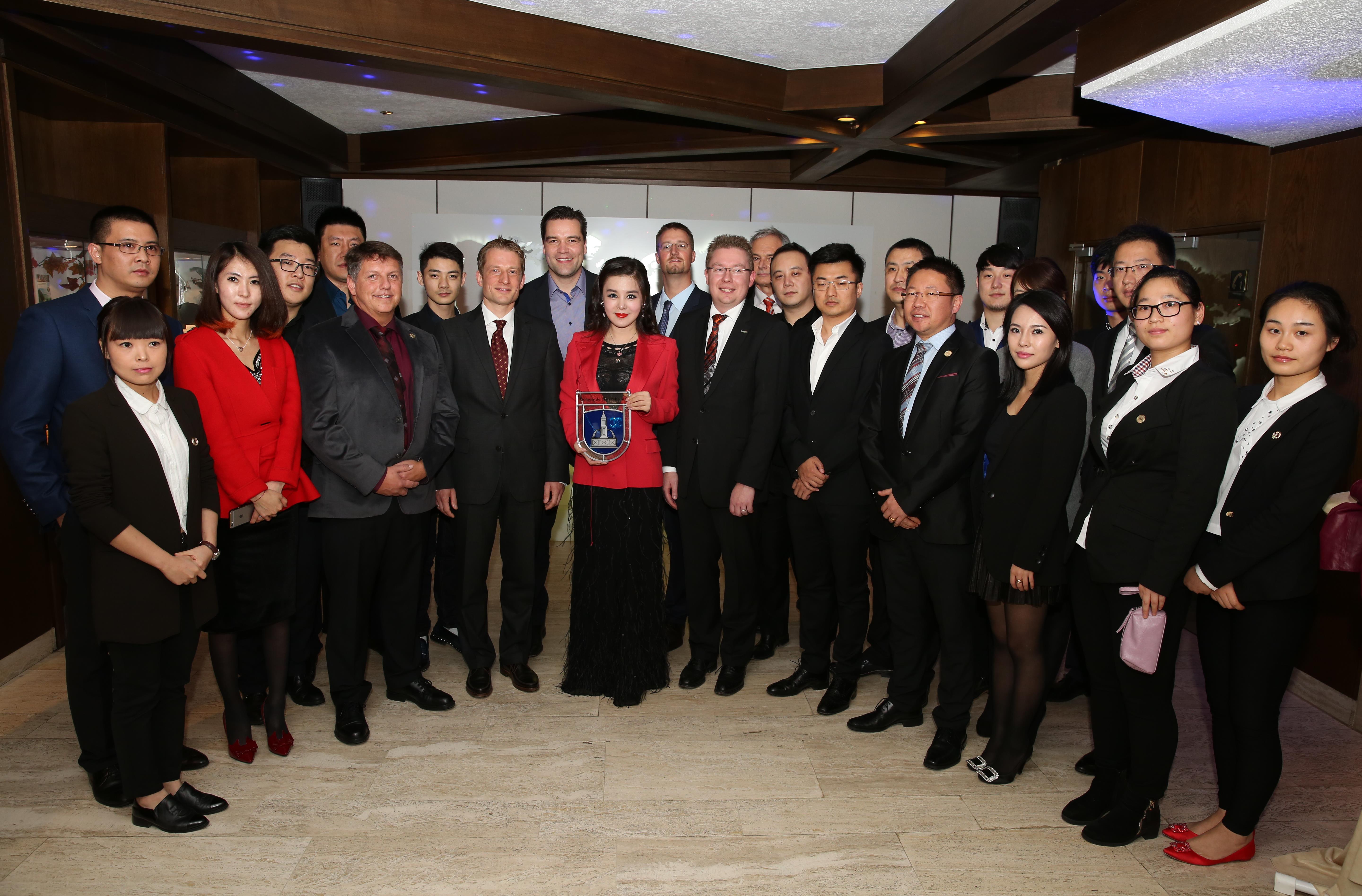 骗走50亿！最终被央视揭露的“捞金女王”惨败