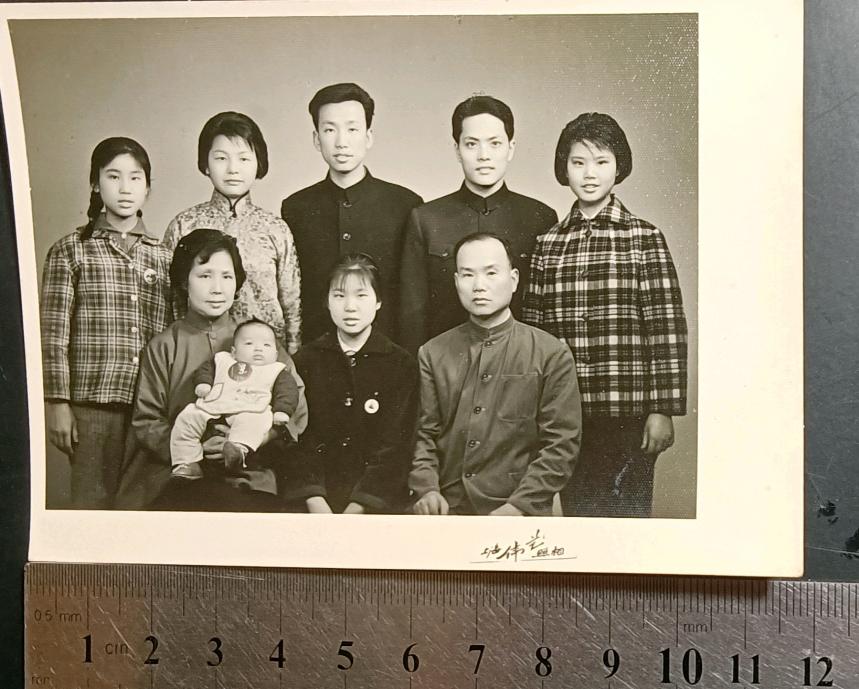 人去世后能留照片吗,人去世后可以保留照片吗