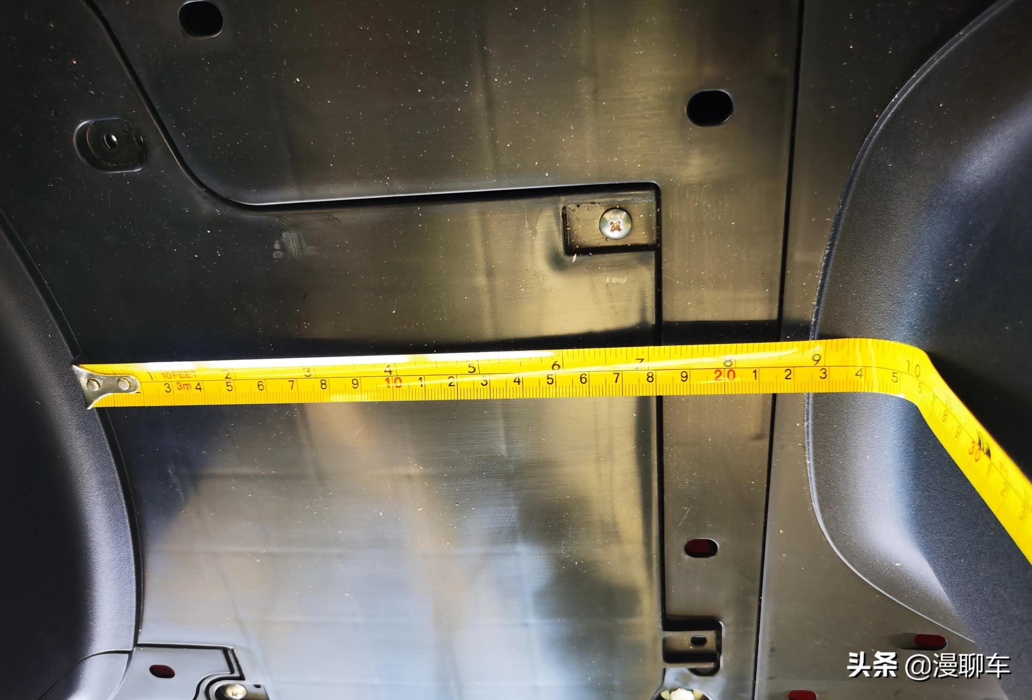 本田复古踏板ns125la介绍,新大洲本田复古踏板ns125落地价