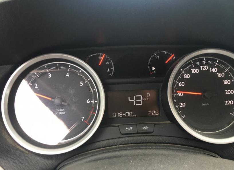 标致408ec8发动机维修手册,老款408烧机油怎么维修