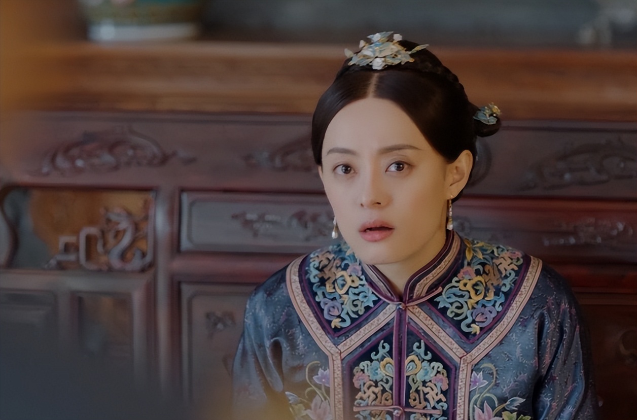 豪车送人不眨眼孙俪暴露富婆身份,孙俪身价过亿父亲住贫民窟